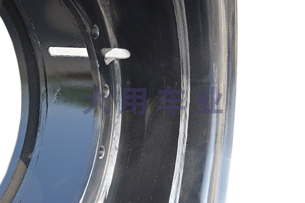 装载机钢圈4-去印记