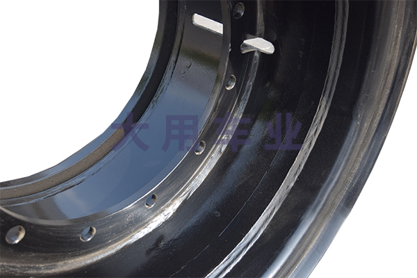 装载机钢圈3-去印记